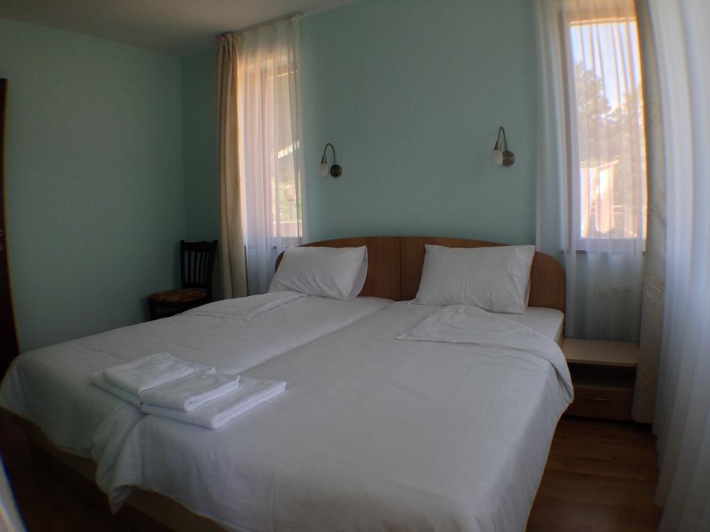 Mala Planina Guest House Iskrets Exteriér fotografie
