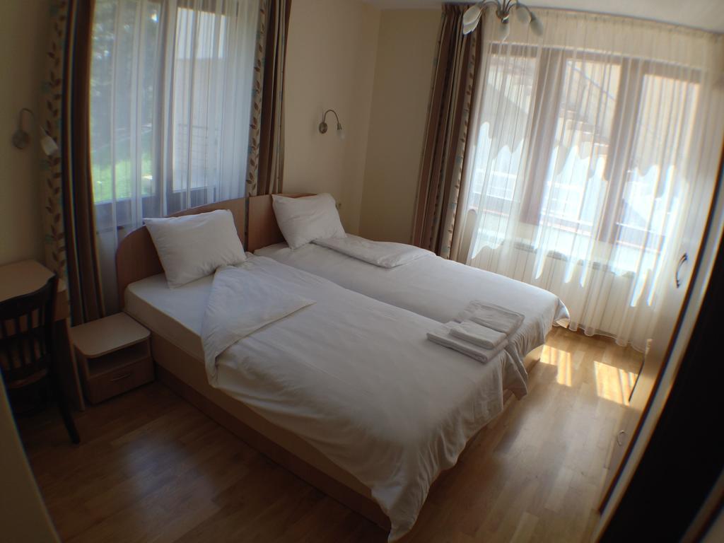 Mala Planina Guest House Iskrets Pokoj fotografie