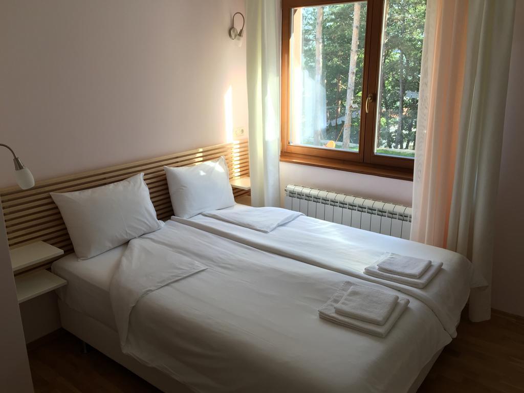 Mala Planina Guest House Iskrets Exteriér fotografie