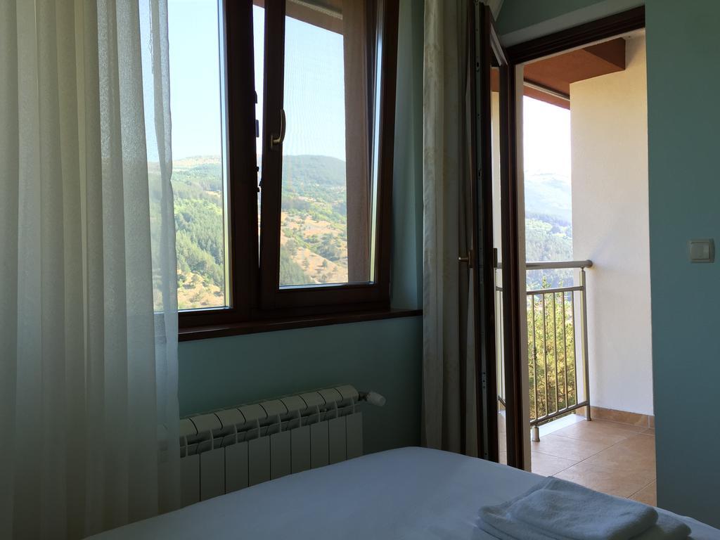 Mala Planina Guest House Iskrets Exteriér fotografie